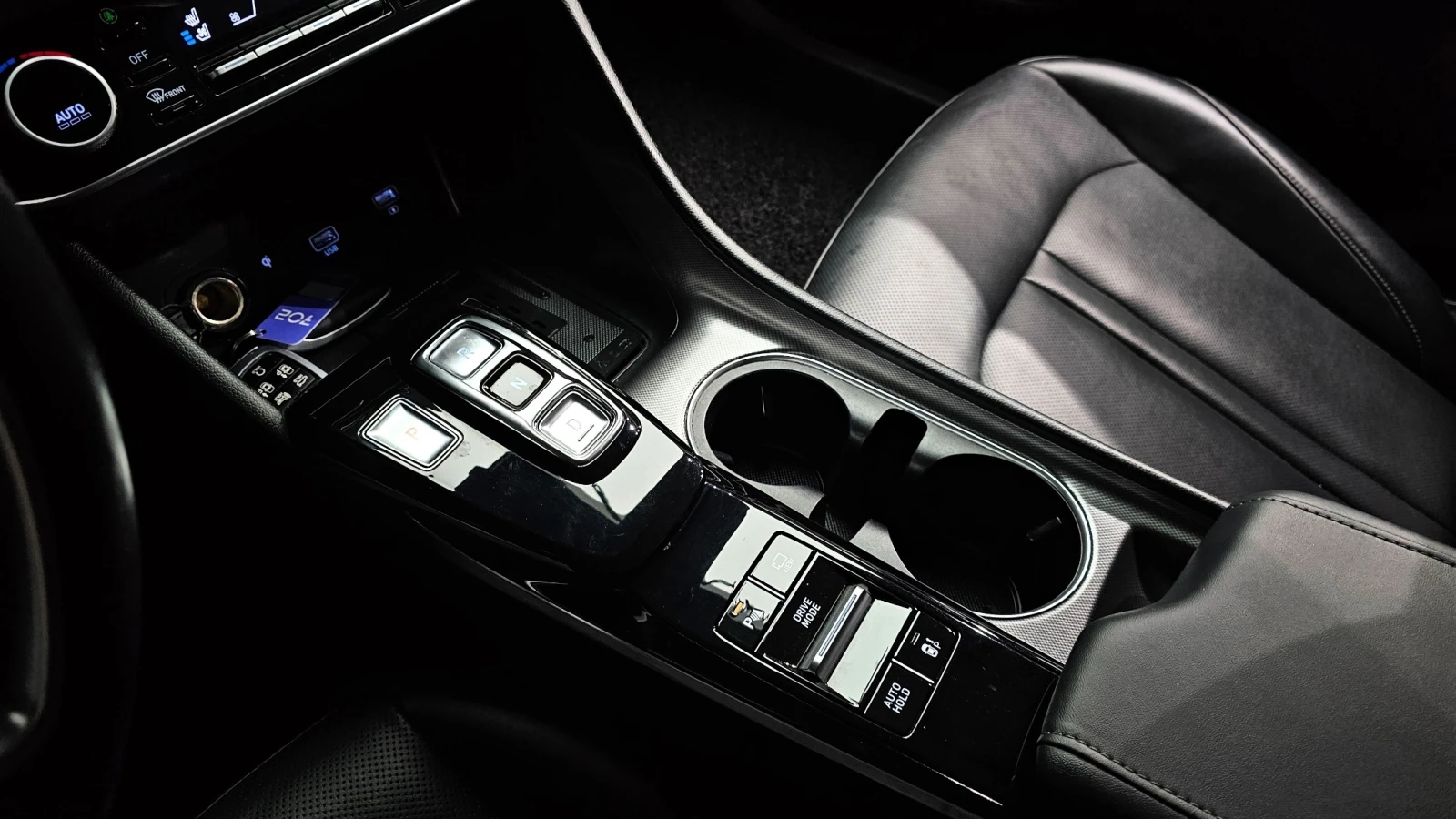 Hyundai Sonata Hybrid (DN8) Premium Plus, снимка 9 - Автомобили и джипове - 54720871