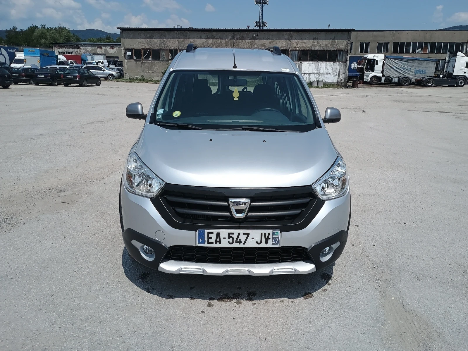 Dacia Dokker STEPWAY, снимка 4 - Автомобили и джипове - 55548621