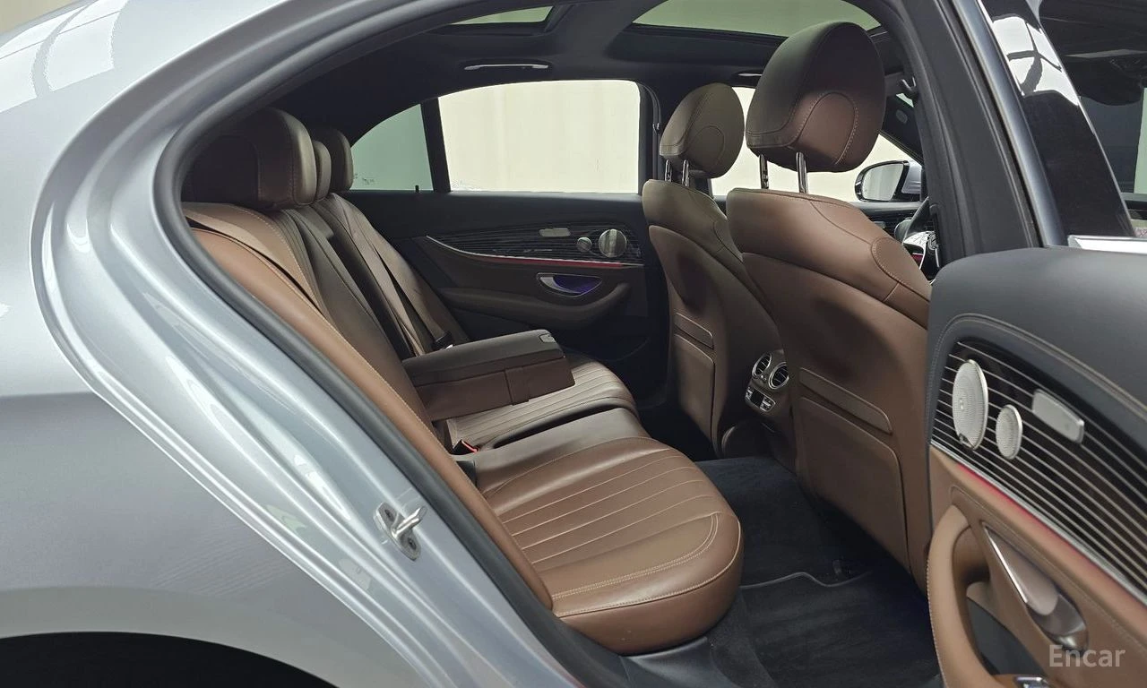 Mercedes-Benz E 450 4MATIC* BURMESTER* ОБДУХВАНЕ* LANE* ASSIST* 360КАМ, снимка 15 - Автомобили и джипове - 55587530
