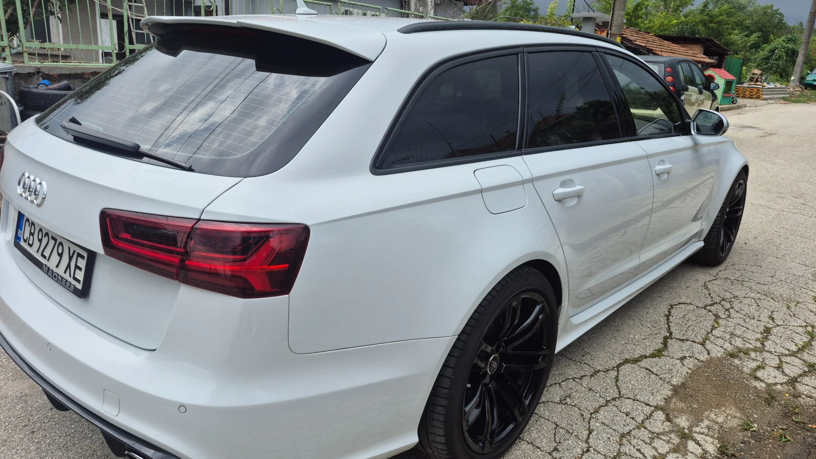 Audi Rs6 ЛИЗИНГ  БАРТЕР 720HP, снимка 3 - Автомобили и джипове - 55994881