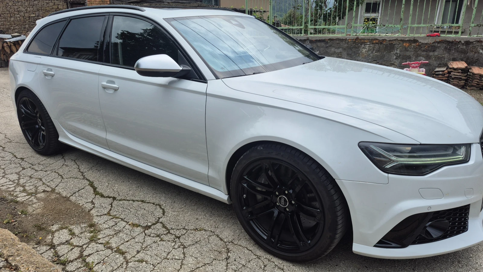 Audi Rs6 ЛИЗИНГ  БАРТЕР 720HP, снимка 4 - Автомобили и джипове - 55994881
