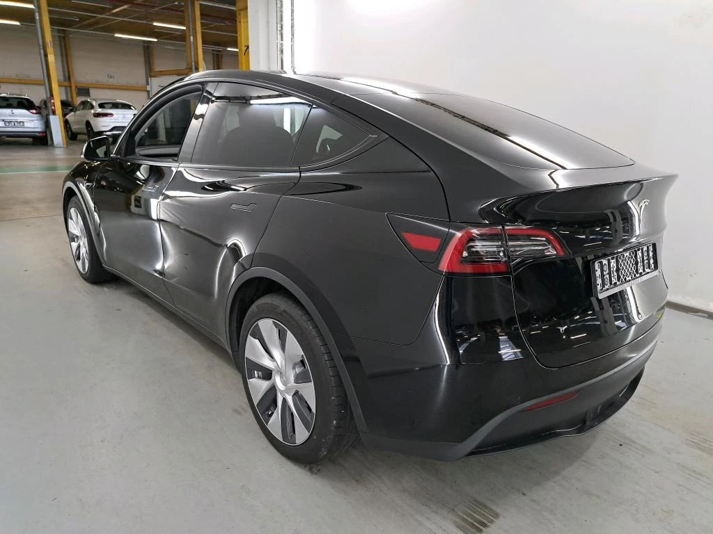 Tesla Model Y LONG RANGE DUAL MOTOR LED NAVI 92% SoH, снимка 3 - Автомобили и джипове - 56114182