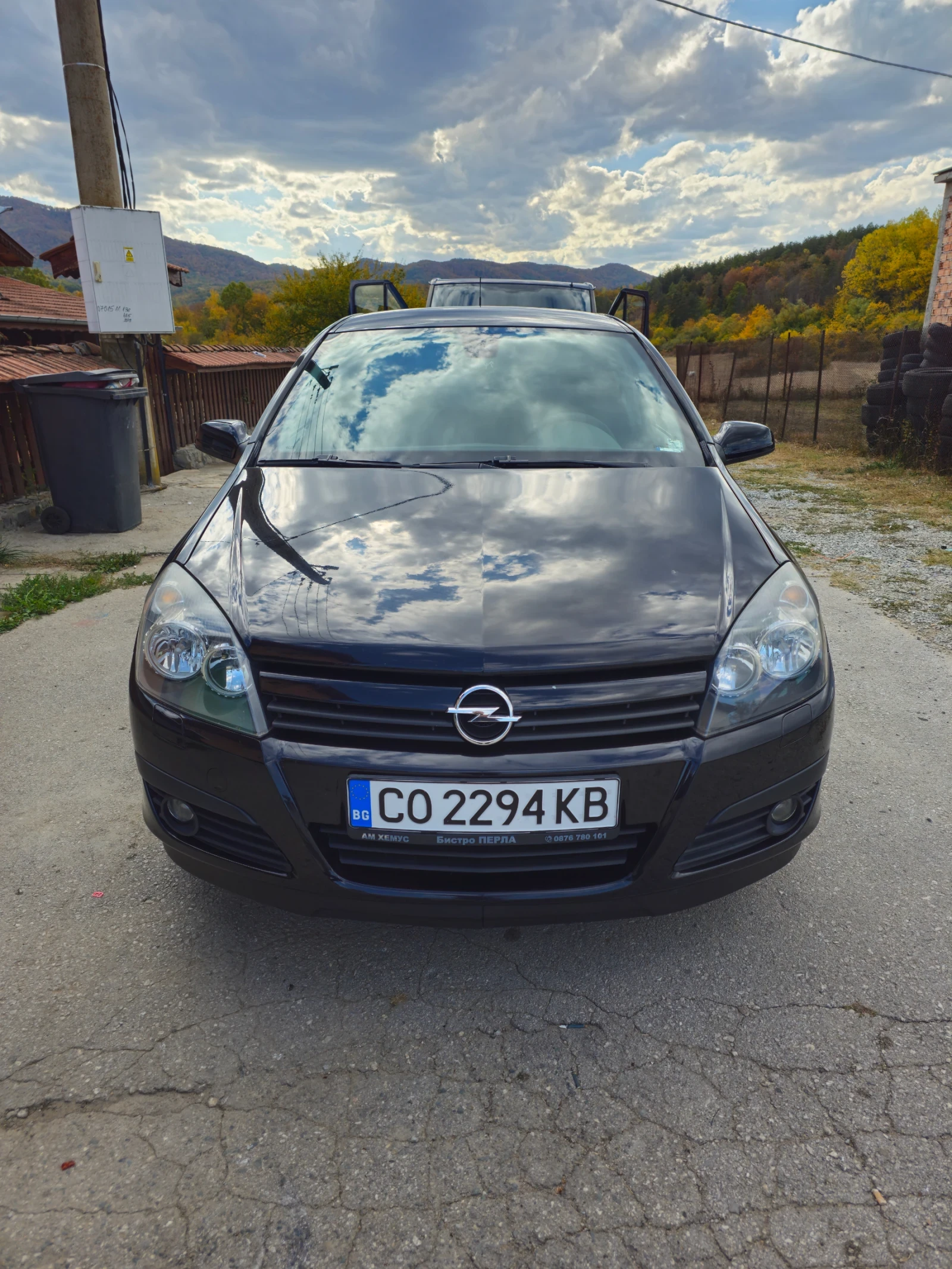 Opel Astra 1.8 Газ, снимка 3 - Автомобили и джипове - 56469818