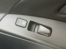 Hyundai IX35 2.0 CRDI 4x4, снимка 12