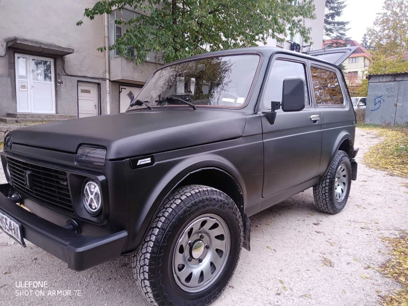 Lada Niva, снимка 5 - Автомобили и джипове - 48039534