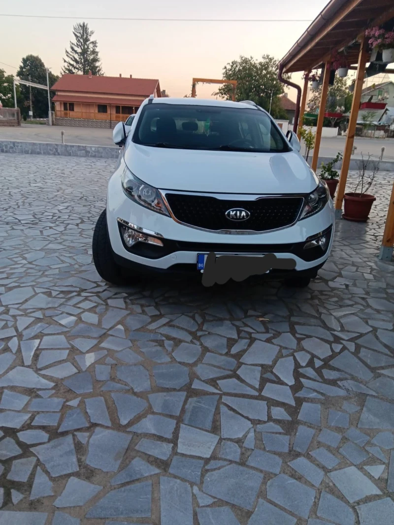 Kia Sportage, снимка 1 - Автомобили и джипове - 48335239