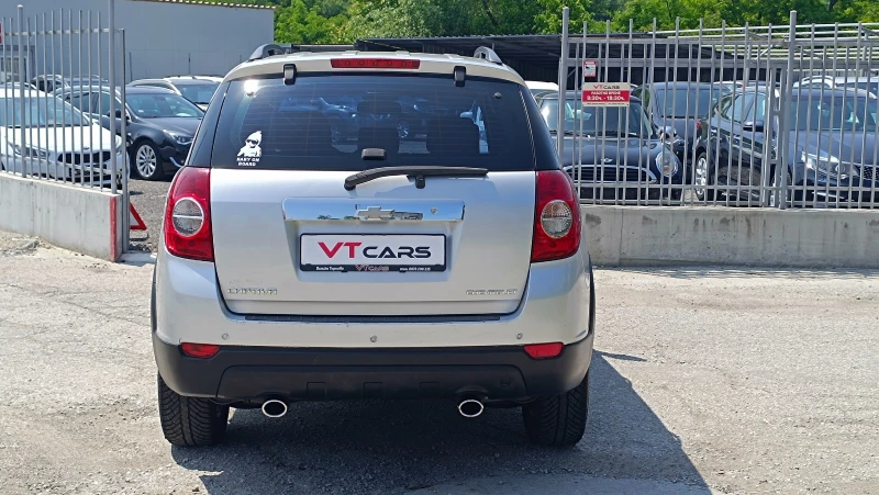 Chevrolet Captiva 2.2 D, снимка 4 - Автомобили и джипове - 50584472