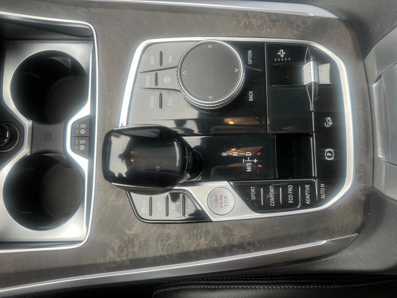 BMW X5 xDrive40i M Package | Лазерни фарове | Възд, снимка 12 - Автомобили и джипове - 53020607