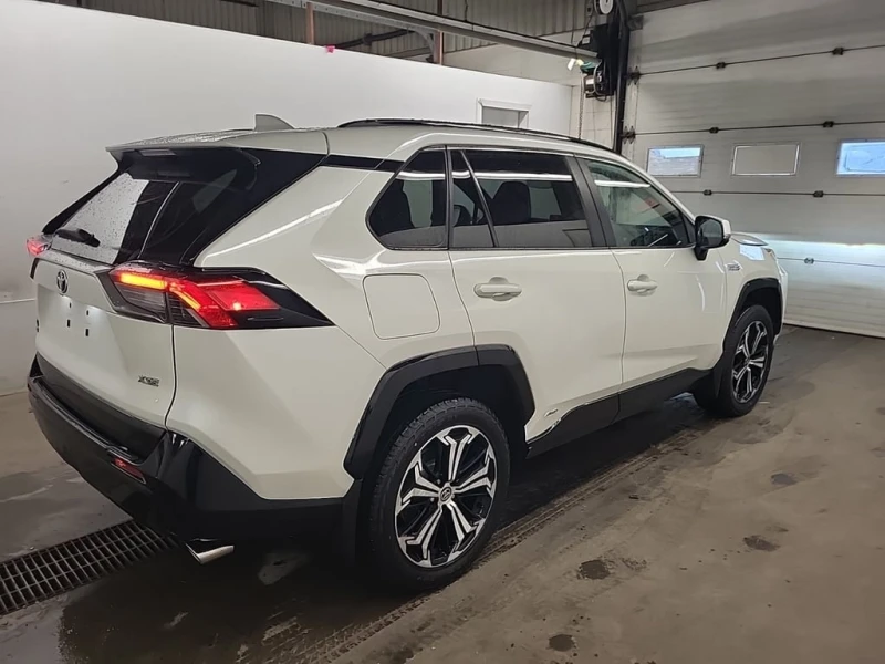 Toyota Rav4 XSE  CARFAX, снимка 3 - Автомобили и джипове - 53089326