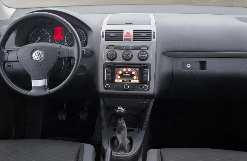 VW Tiguan 1.9TDI 105ks 7m, снимка 8 - Автомобили и джипове - 53368544