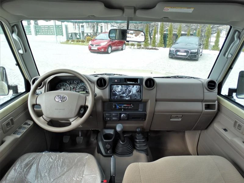 Toyota Land cruiser GRJ 78, снимка 8 - Автомобили и джипове - 35969681