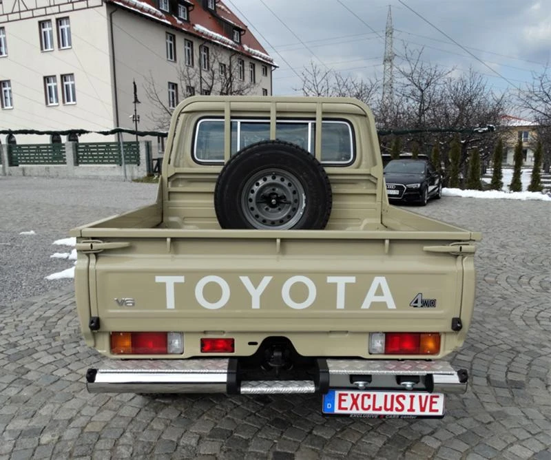 Toyota Land cruiser GRJ 78, снимка 3 - Автомобили и джипове - 35969681