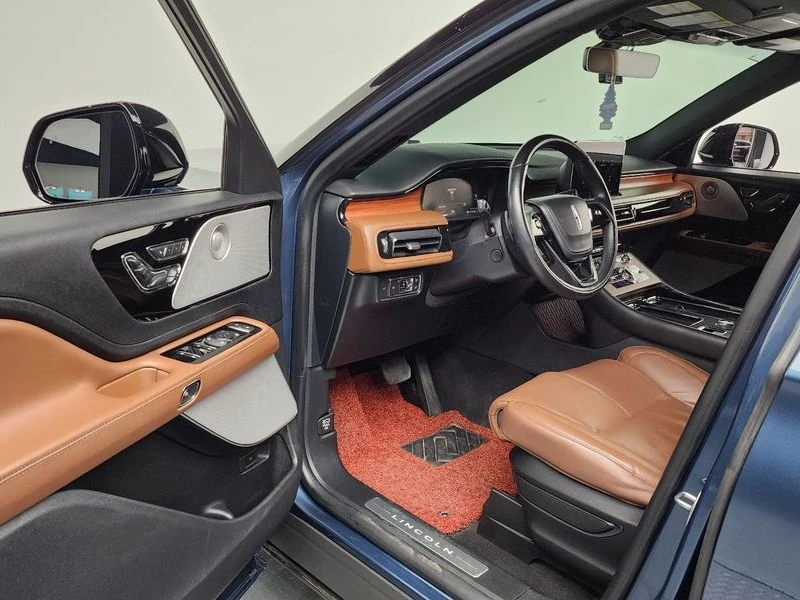 Lincoln Aviator AWD, снимка 10 - Автомобили и джипове - 56417877