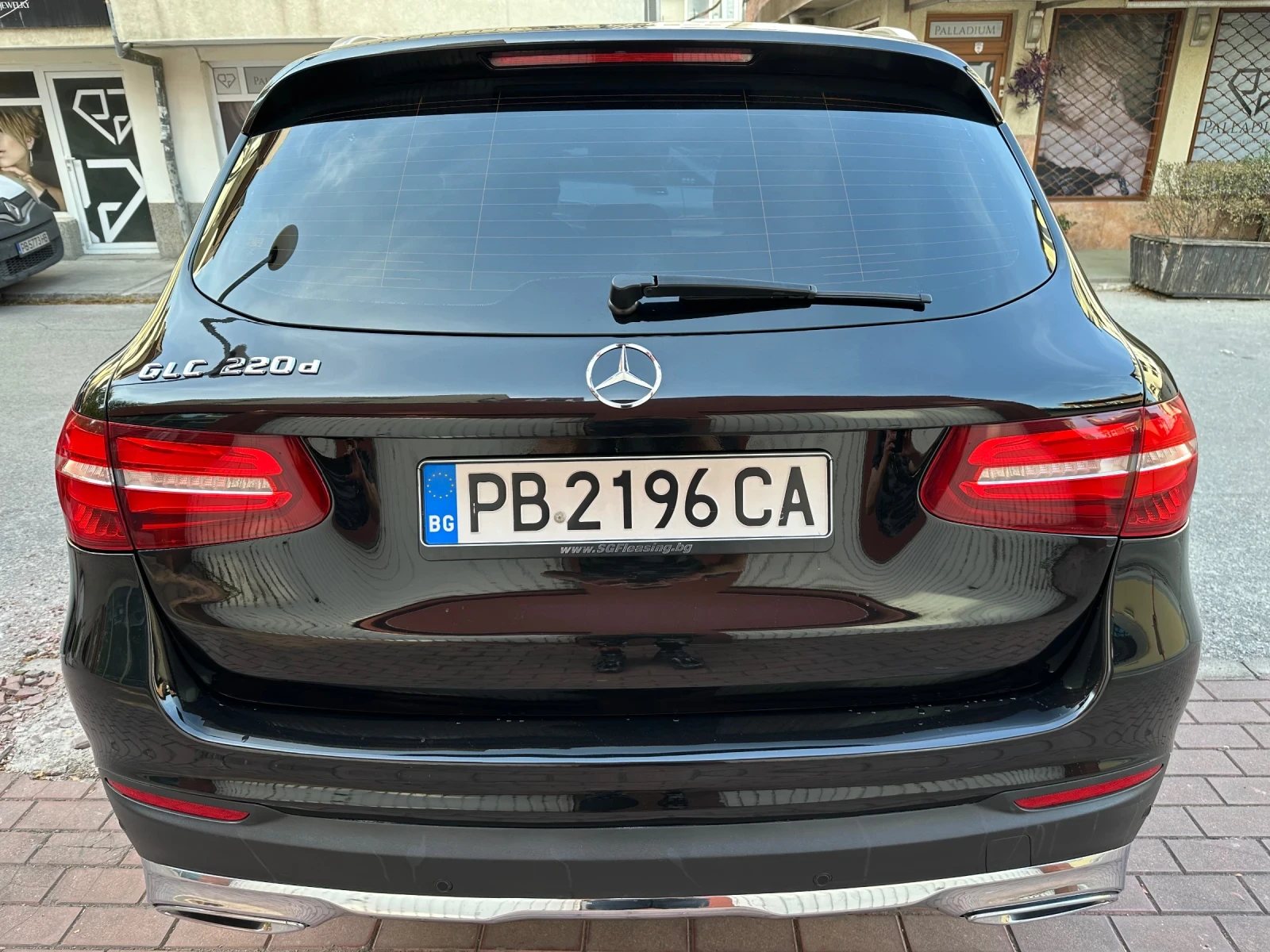 Mercedes-Benz GLC 220 9G-tronic - изображение 8