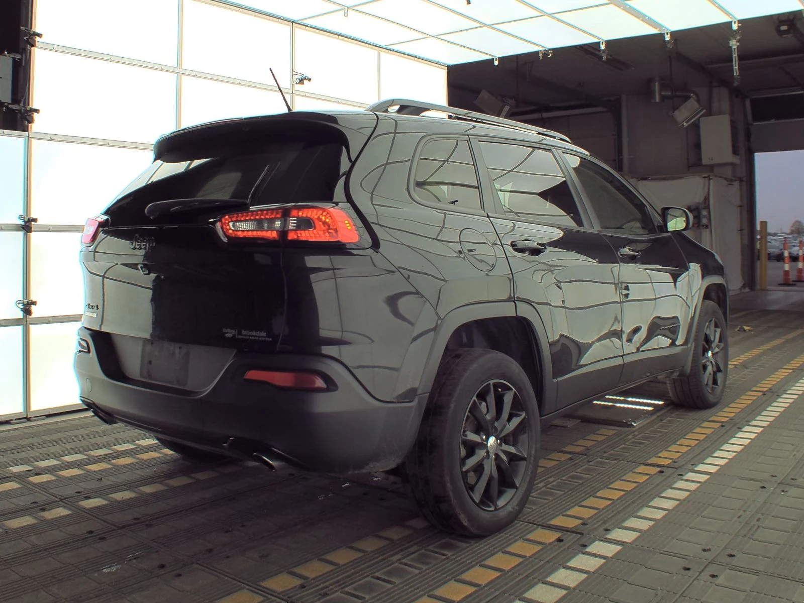 Jeep Cherokee * Altitude Edition* 4x4* Keyless* Camera - изображение 5