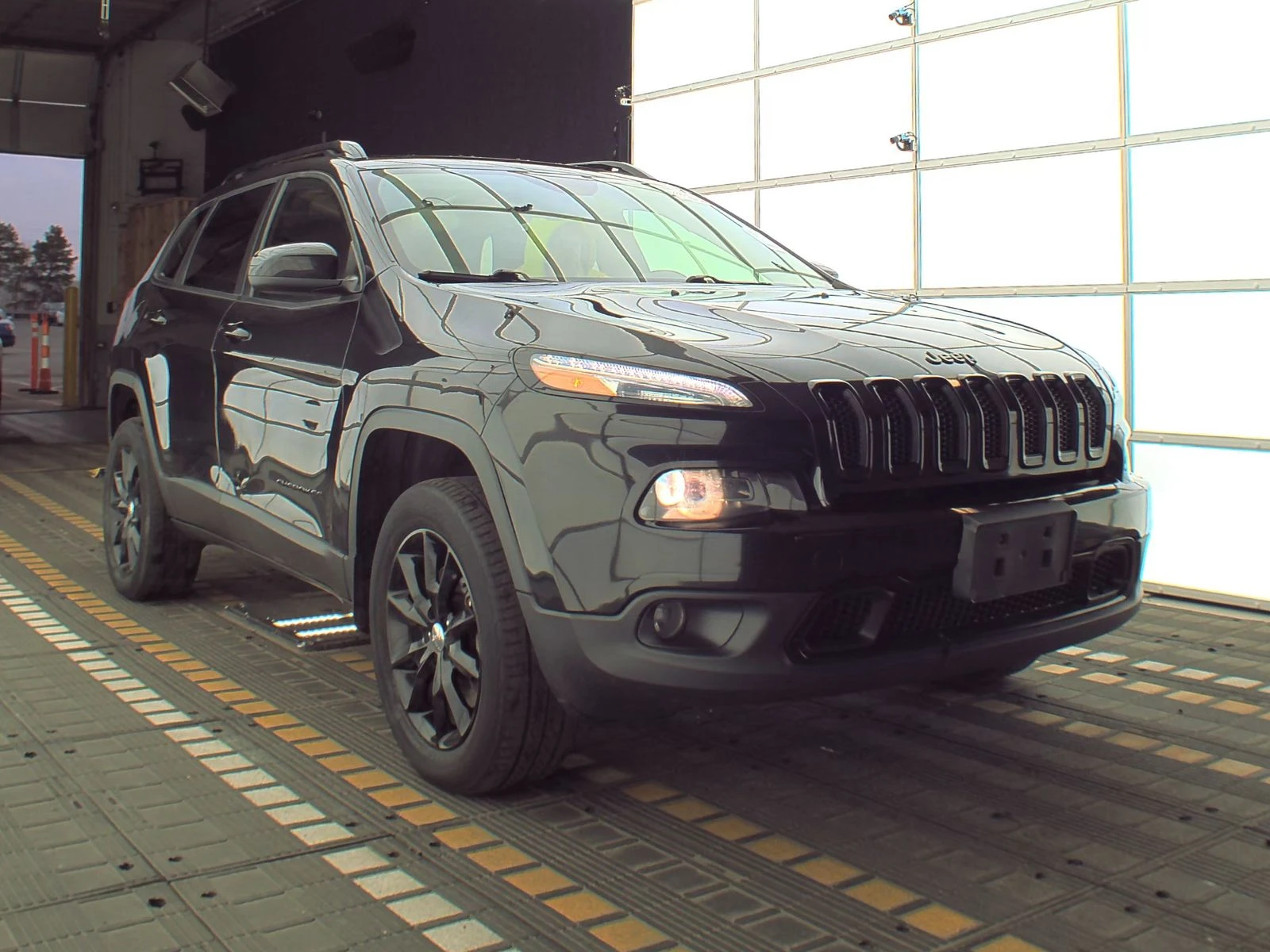 Jeep Cherokee * Altitude Edition* 4x4* Keyless* Camera - [1] 