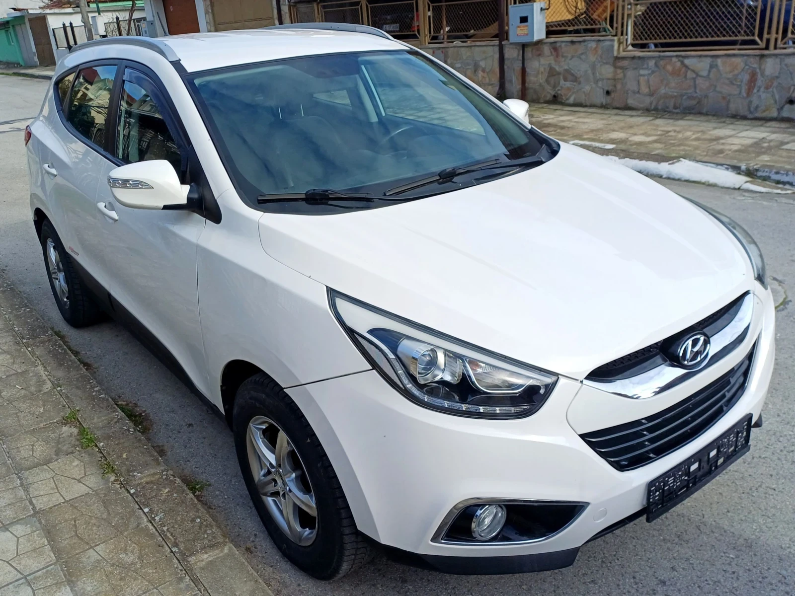 Hyundai IX35 2.0 CRDI 4x4 | Mobile.bg � ����������� 6