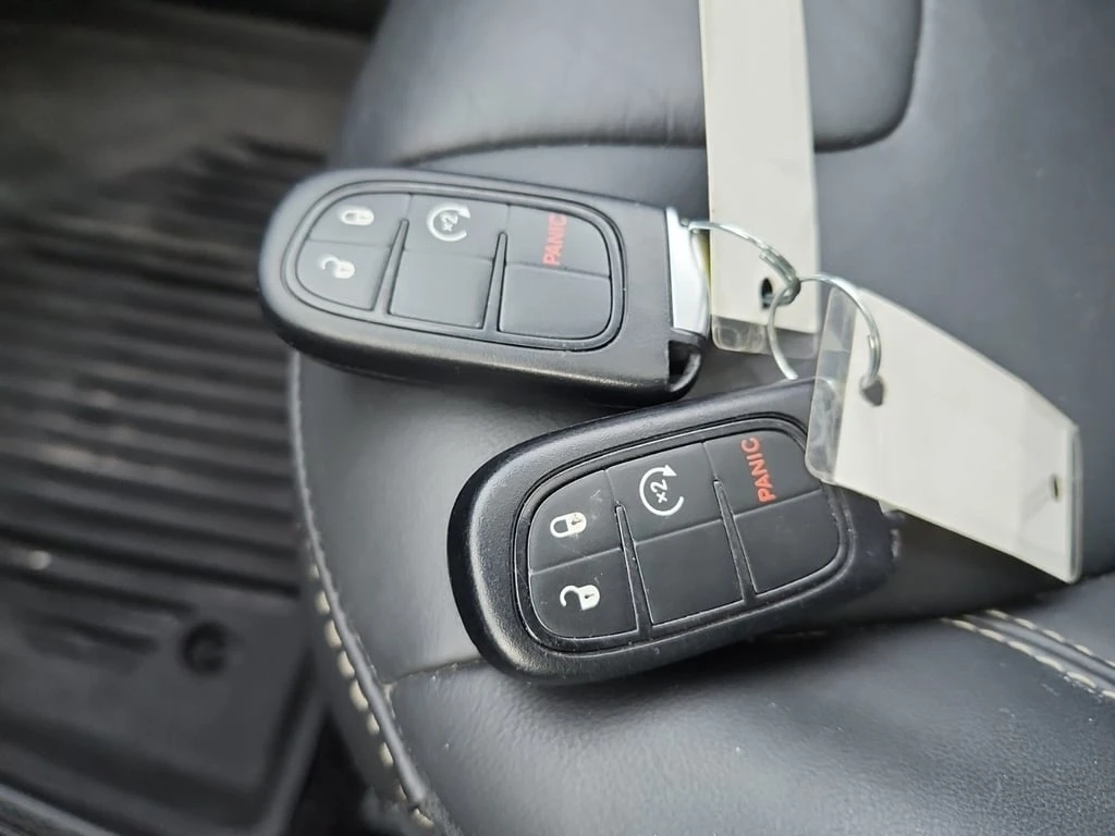 Jeep Cherokee * HIGH ALTITUDE * CARFAX * БЕЗ ПЪРВОНАЧАЛНА ВНОСКА - изображение 8