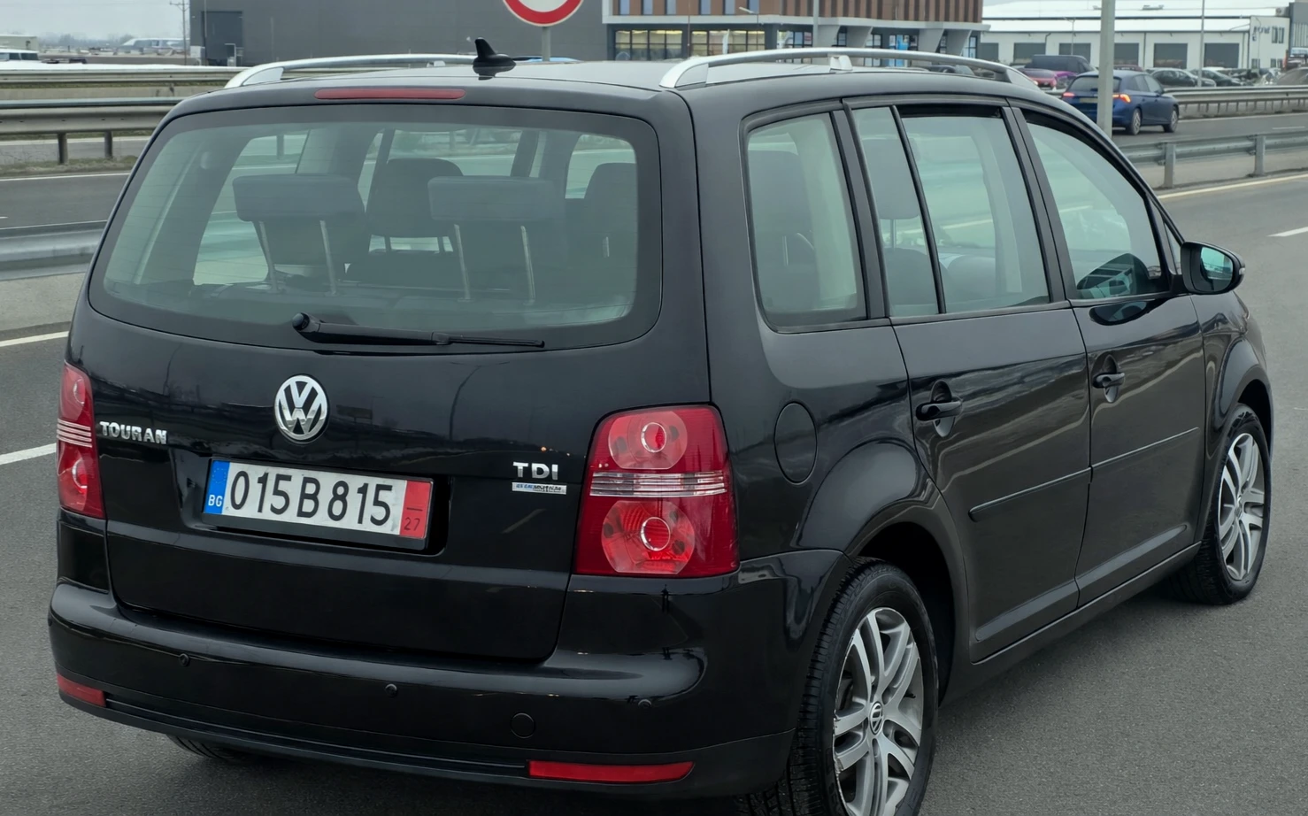 VW Touran 1.9TDI 105ks 7m - изображение 5