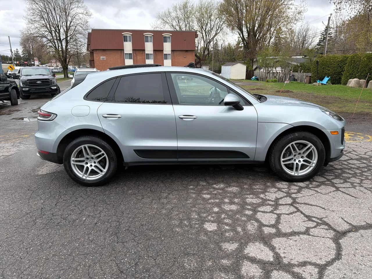 Porsche Macan * AWD * ОБДУВХАНЕ* BOSE* 360КАМЕРИ* , снимка 3 - Автомобили и джипове - 54466765