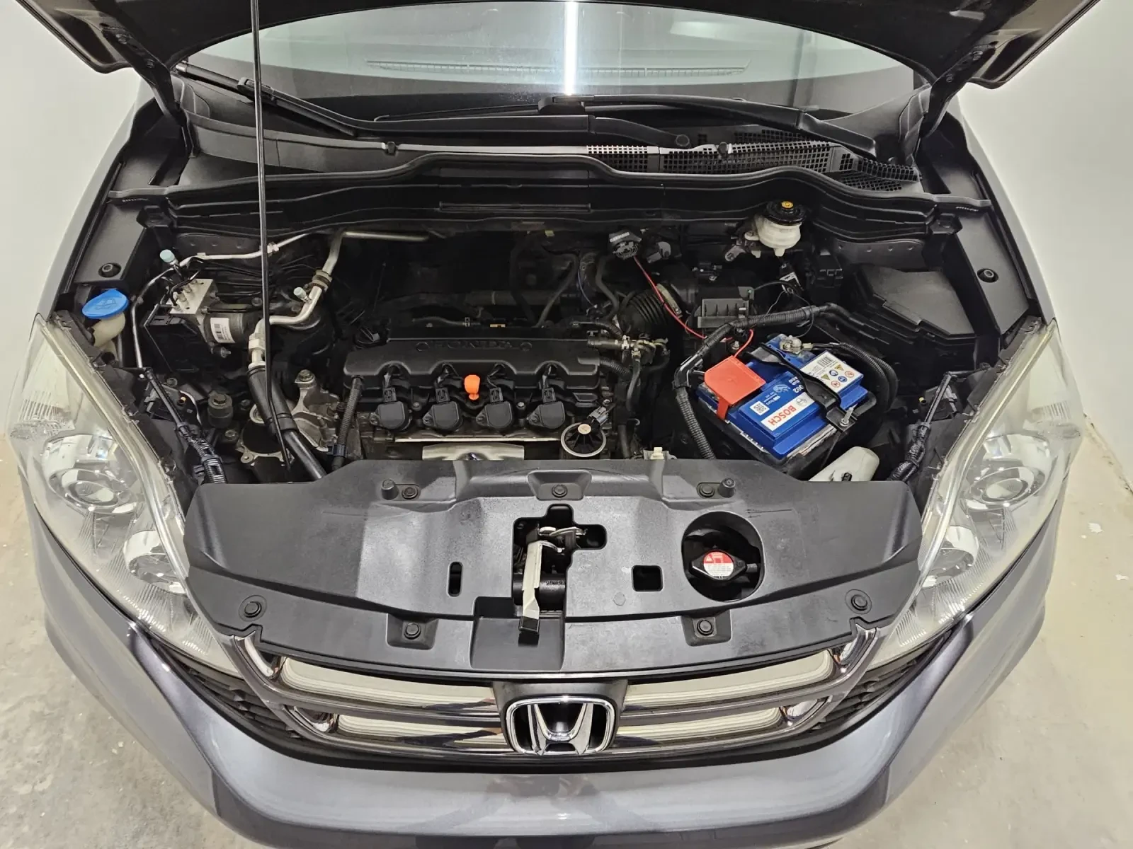 Honda Cr-v 2.0i FACELIFT4x4 EUR5 147812km 8 гуми с джанти !!!, снимка 12 - Автомобили и джипове - 54587388