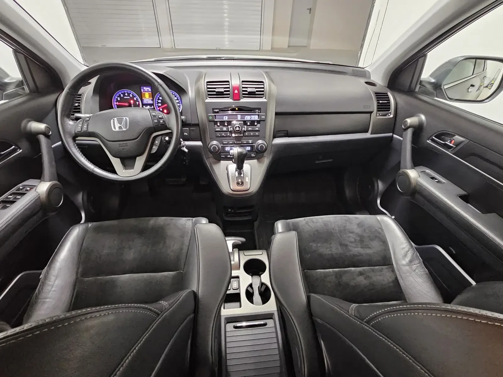Honda Cr-v 2.0i FACELIFT4x4 EUR5 147812km 8 гуми с джанти !!!, снимка 8 - Автомобили и джипове - 54587388
