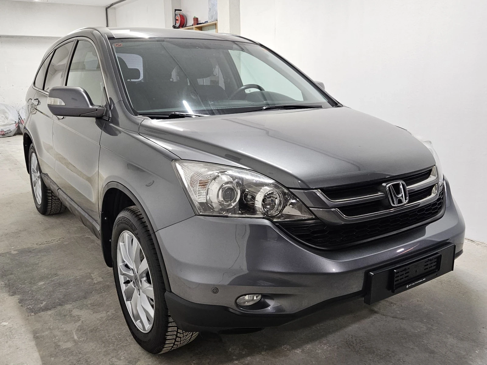 Honda Cr-v 2.0i FACELIFT4x4 EUR5 147812km 8 гуми с джанти !!!, снимка 3 - Автомобили и джипове - 54587388