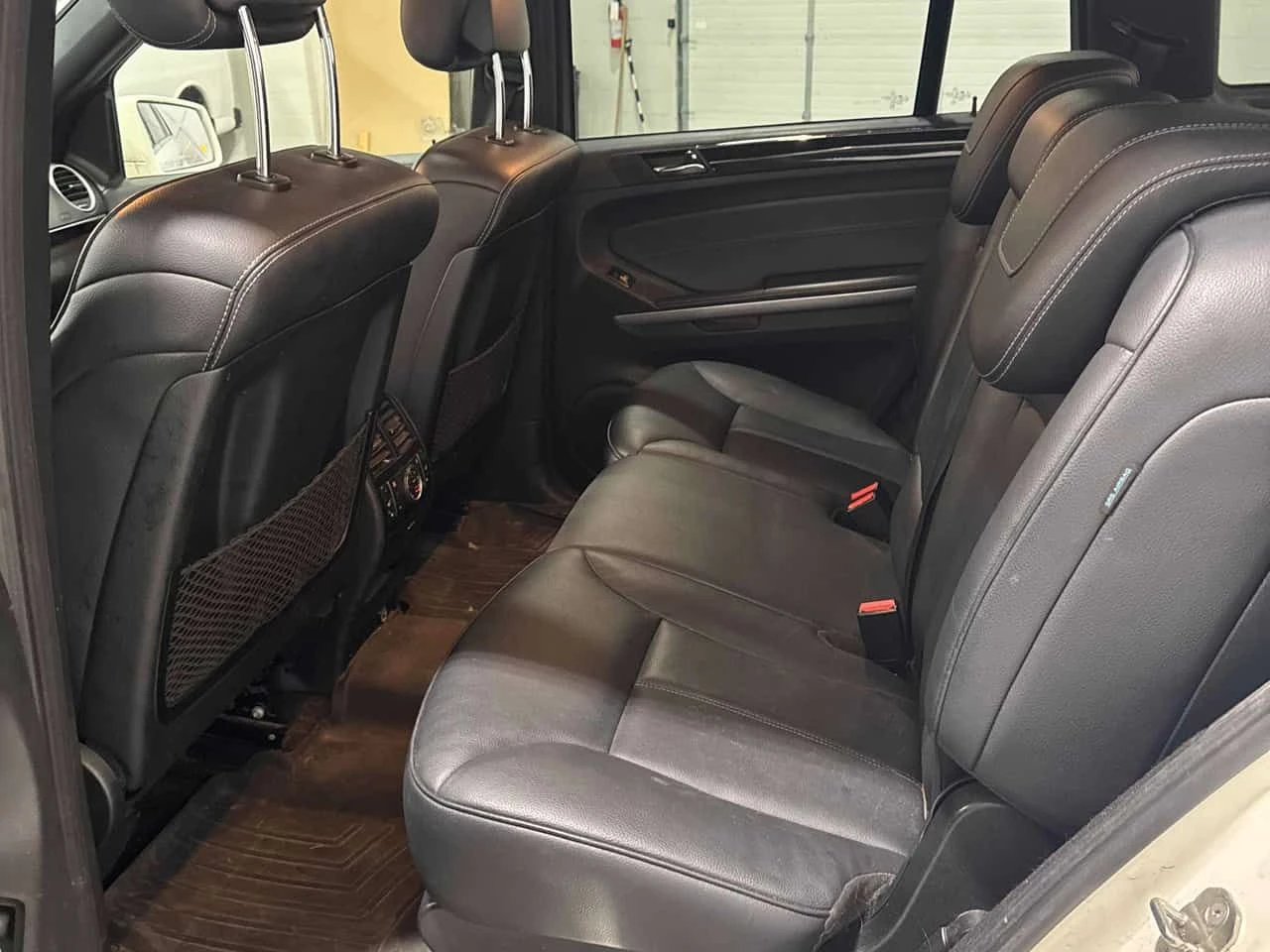 Mercedes-Benz GL 350 BlueTEC/ПОДГРЕВИ/ШИБИДАХ, снимка 14 - Автомобили и джипове - 54647283