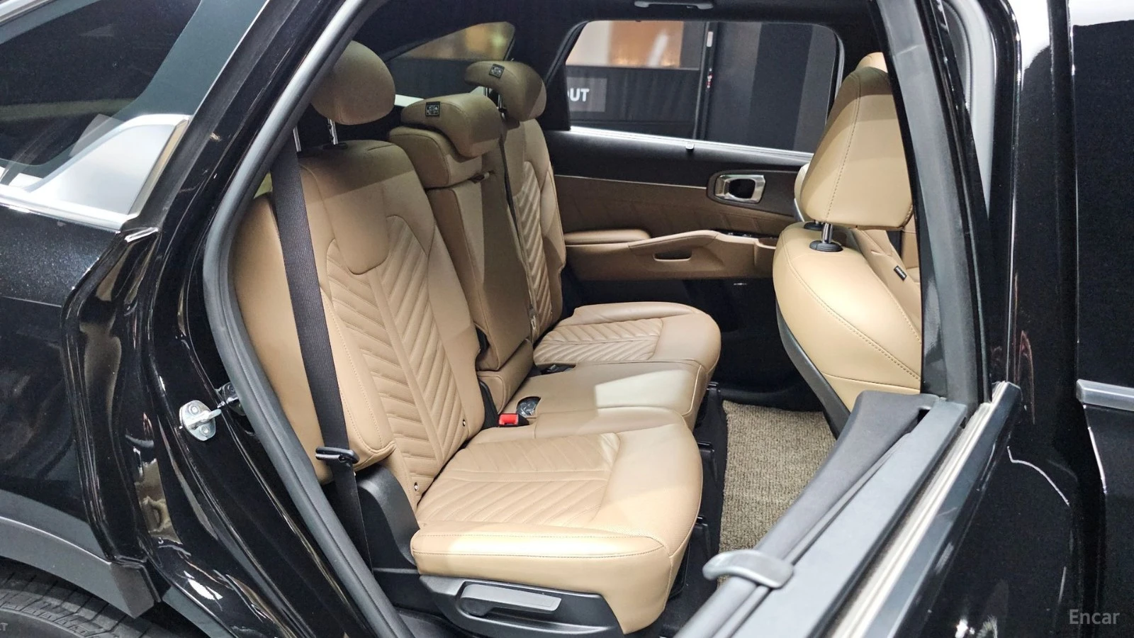 Kia Sorento SIGNATURE/HEV-1.6/DRIVE-ASSISTS/PANOROOF, снимка 15 - Автомобили и джипове - 55433526