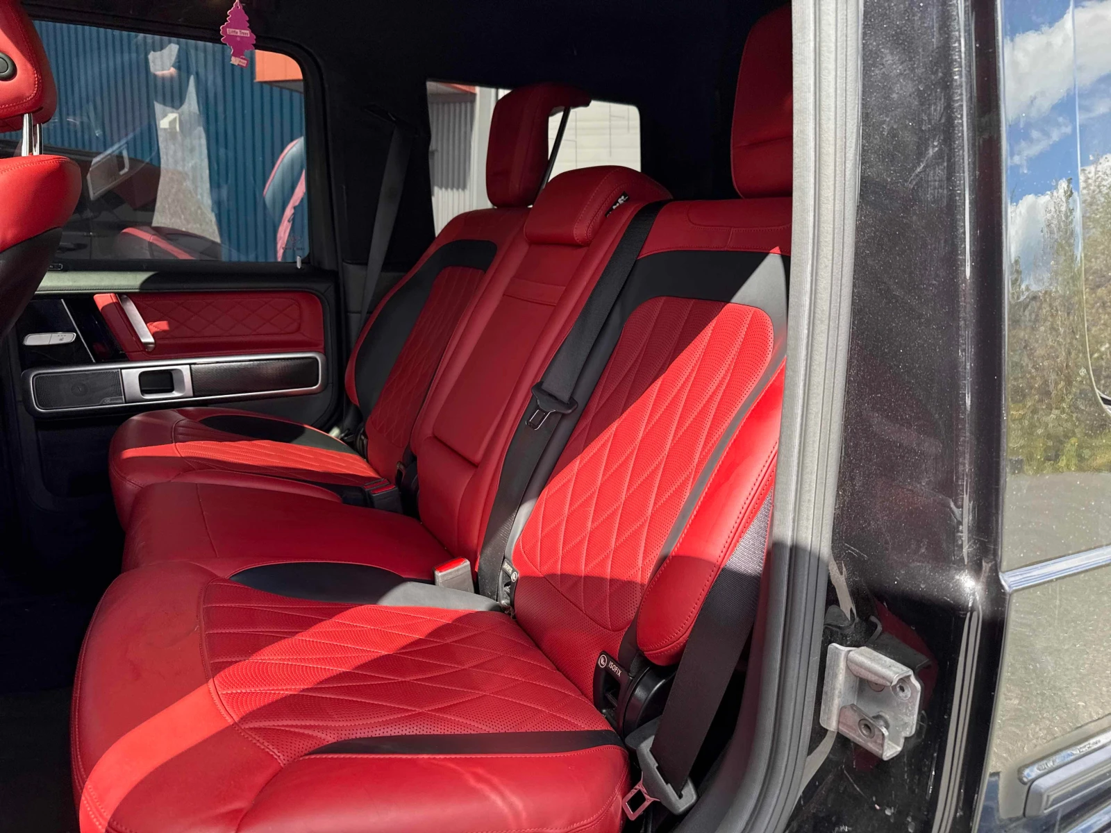 Mercedes-Benz G 63 AMG  * CARFAX * ОПЦИЯ ЗА ФИНАНСИРАНЕ, снимка 11 - Автомобили и джипове - 56024935