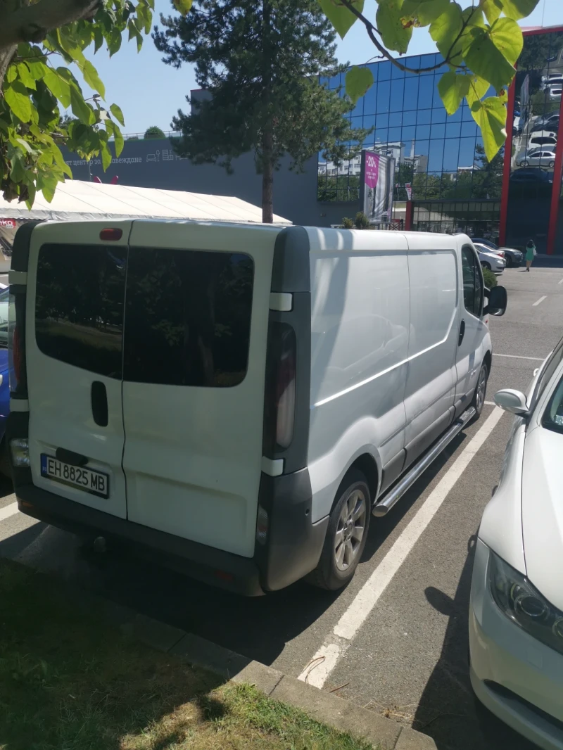 Renault Trafic, снимка 2 - Бусове и автобуси - 47563676