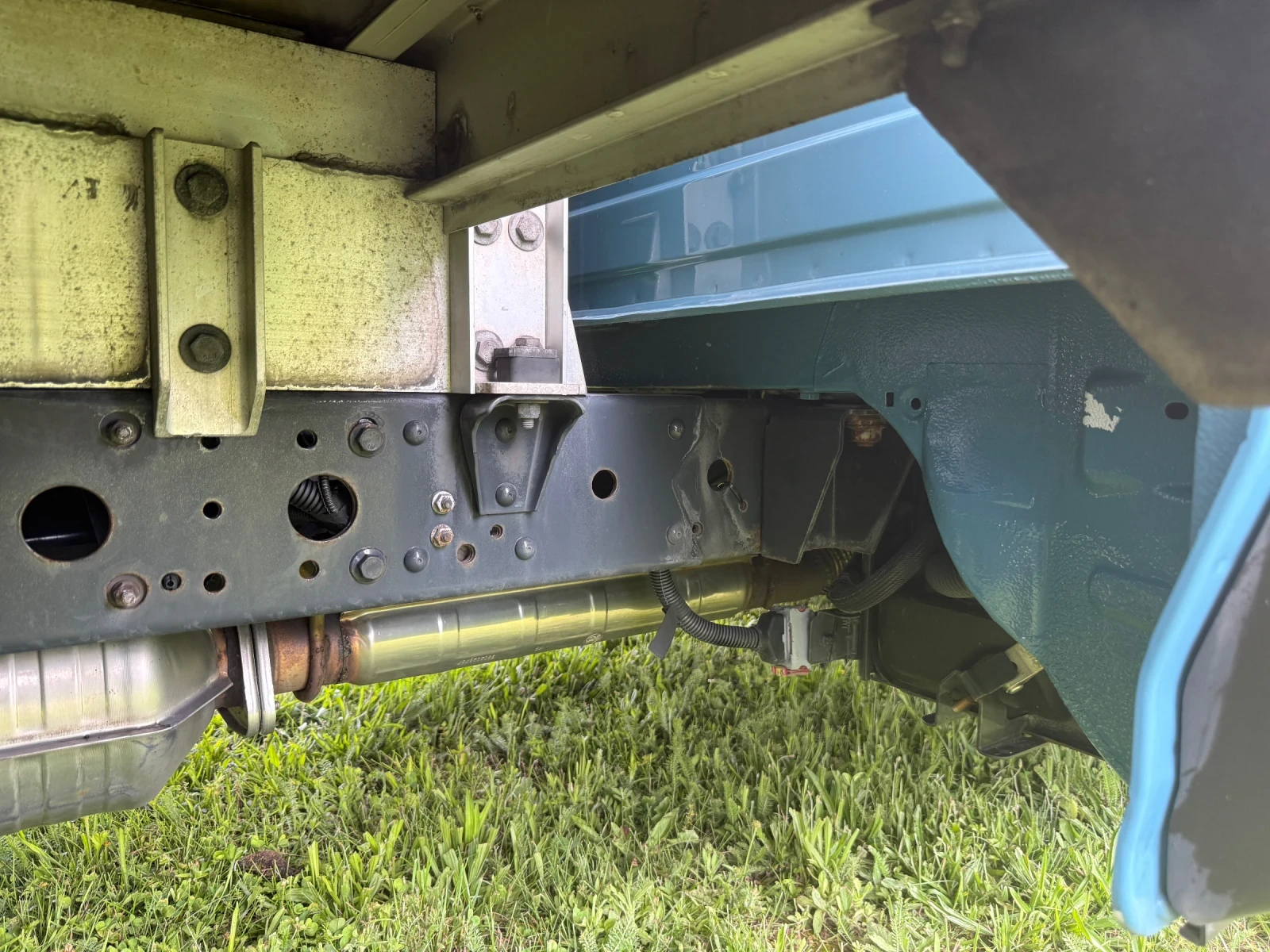 Iveco 35S18 35S18 ЩОРА БОРД МЕЖДУОСИЕ 4.10м, снимка 11 - Бусове и автобуси - 54903224