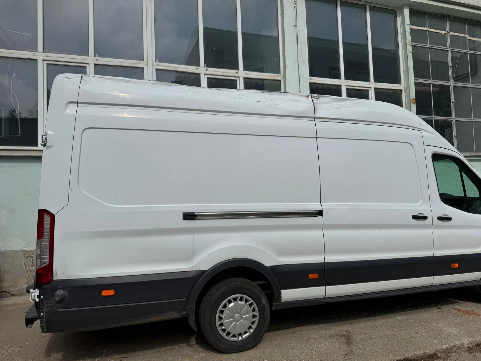 Ford Transit 2.2 155 К.С, снимка 15 - Бусове и автобуси - 54955830