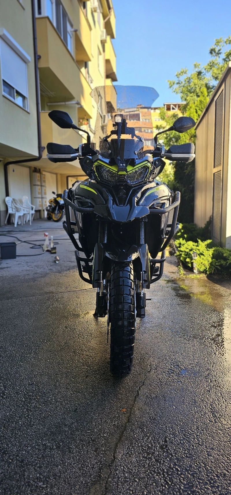 Benelli TRK 702X