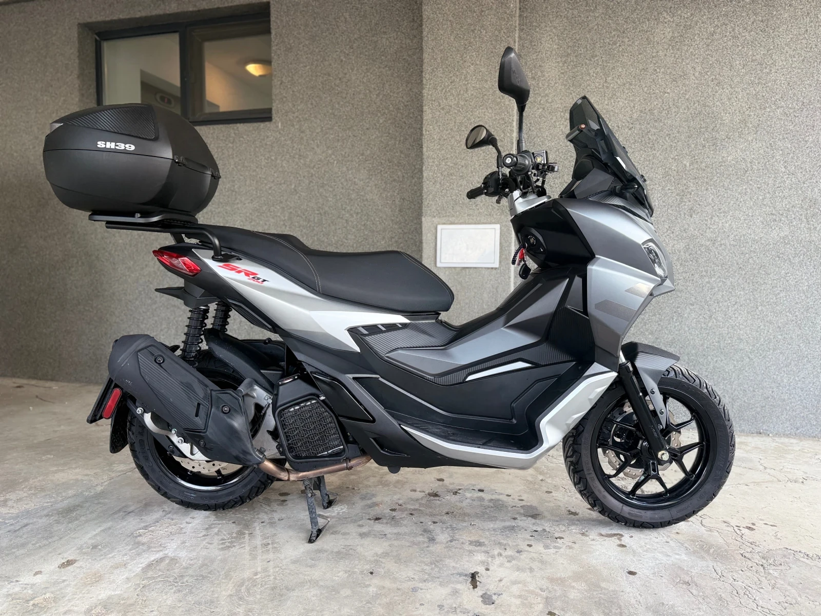 Aprilia Sr Aprilia SR GT 200