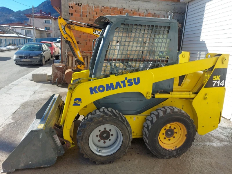 Мини челни товарачи Komatsu SK714, снимка 2 - Индустриална техника - 48858080