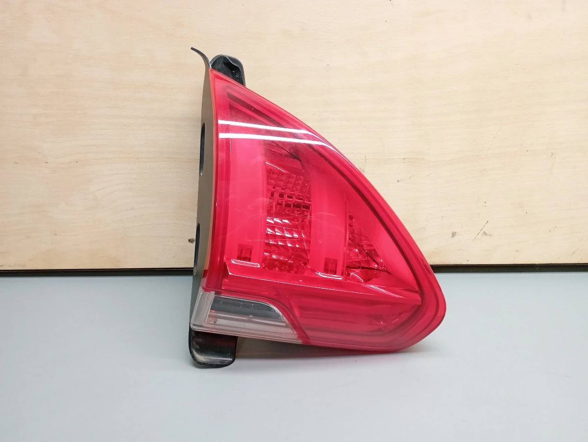 �������� ���� ��� ���� 2008 1.6��� | Mobile.bg � ����������� 1