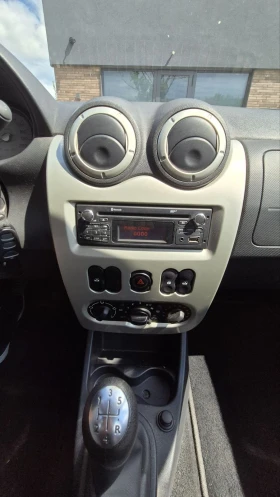 Dacia Logan, снимка 9