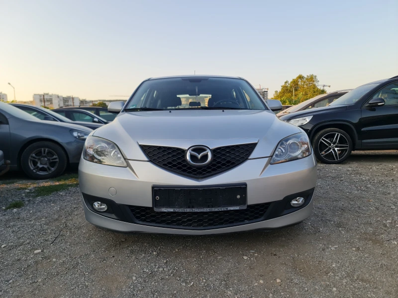 Mazda 3 БЕЗУПРЕЧНА, снимка 2 - Автомобили и джипове - 47514618