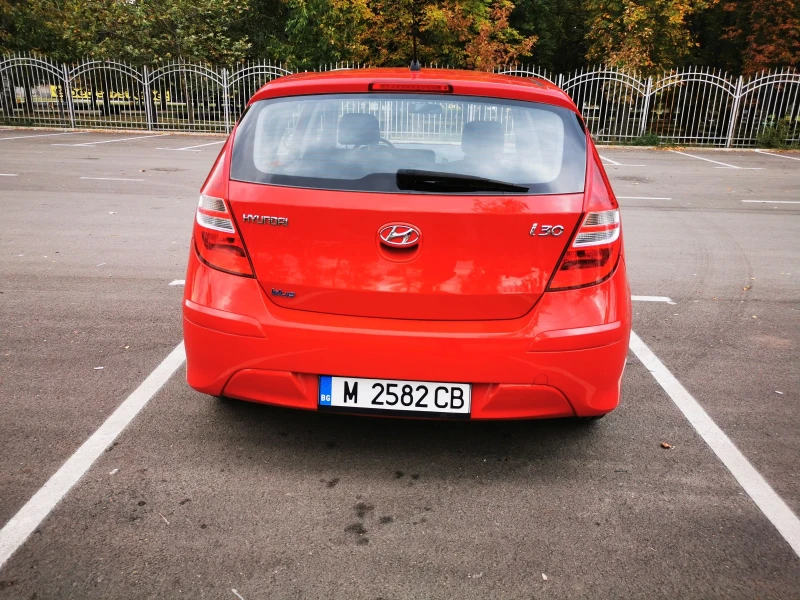 Hyundai I30 1.4, снимка 6 - Автомобили и джипове - 47555556