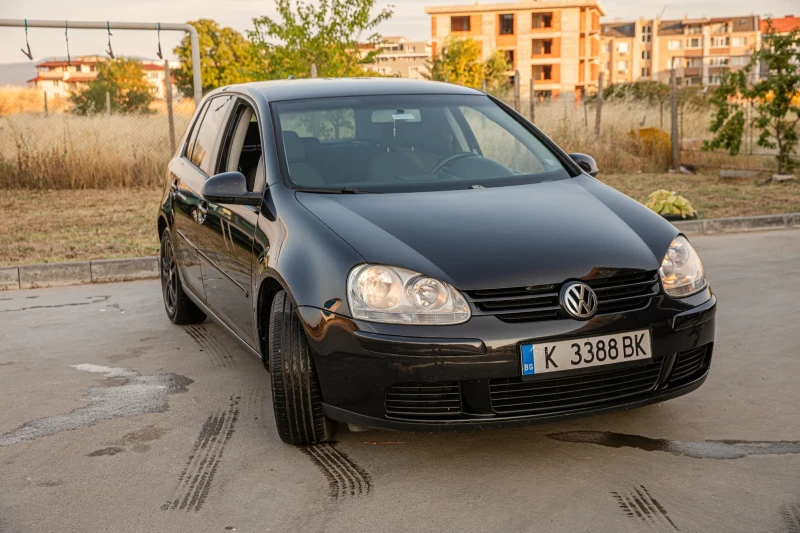 VW Golf 1.9 TDI, снимка 4 - Автомобили и джипове - 48274398