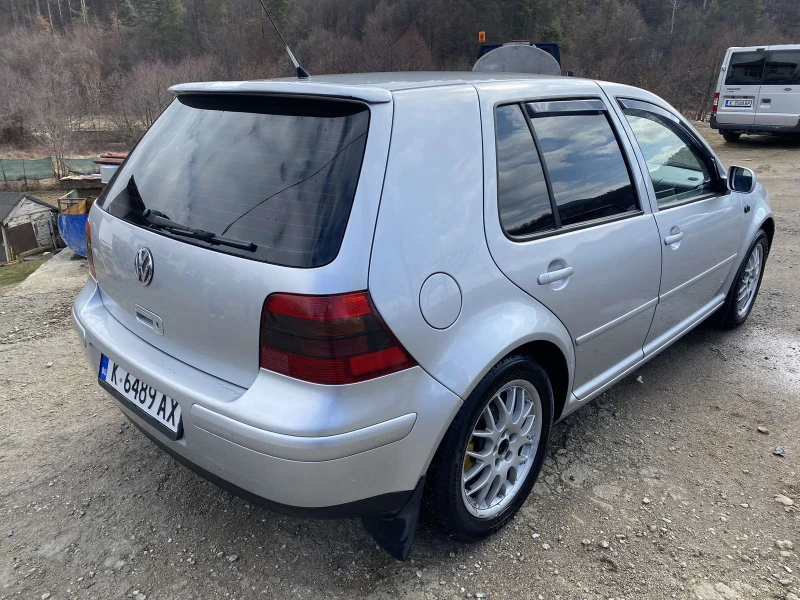 VW Golf 1.8T - AUM, снимка 4 - Автомобили и джипове - 49351282