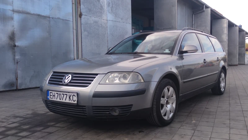 VW Passat, снимка 3 - Автомобили и джипове - 52482087