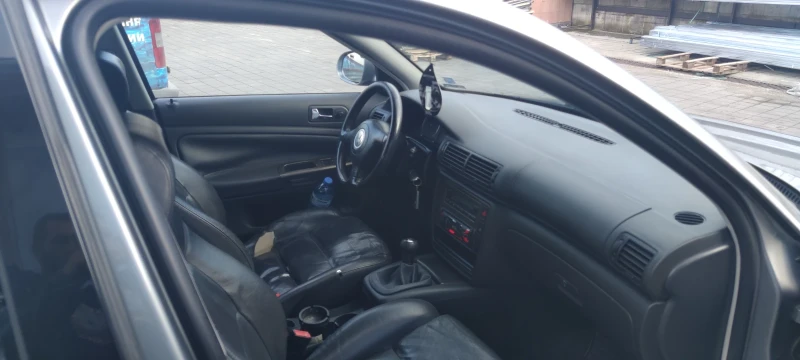VW Passat, снимка 13 - Автомобили и джипове - 52482087