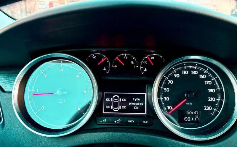 Peugeot 508 FACELIFT | FULL LED | 2.0 HDI | 163 К.С. | Android, снимка 15 - Автомобили и джипове - 52817678