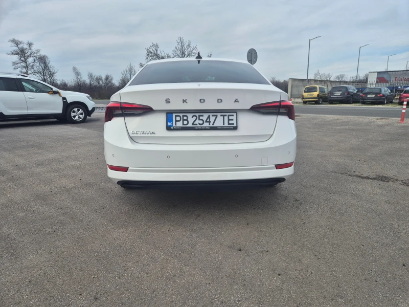 Skoda Octavia С Гаранция 2.0-М/Т-150кс, снимка 4 - Автомобили и джипове - 53476530