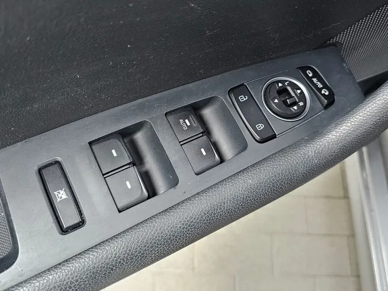 Hyundai Sonata 2.0 | Mobile.bg � ����������� 14