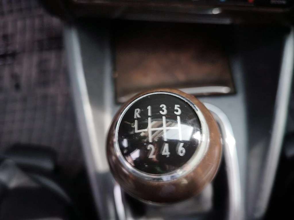 VW Golf  1.8 TURBO GTI | Mobile.bg � ����������� 13