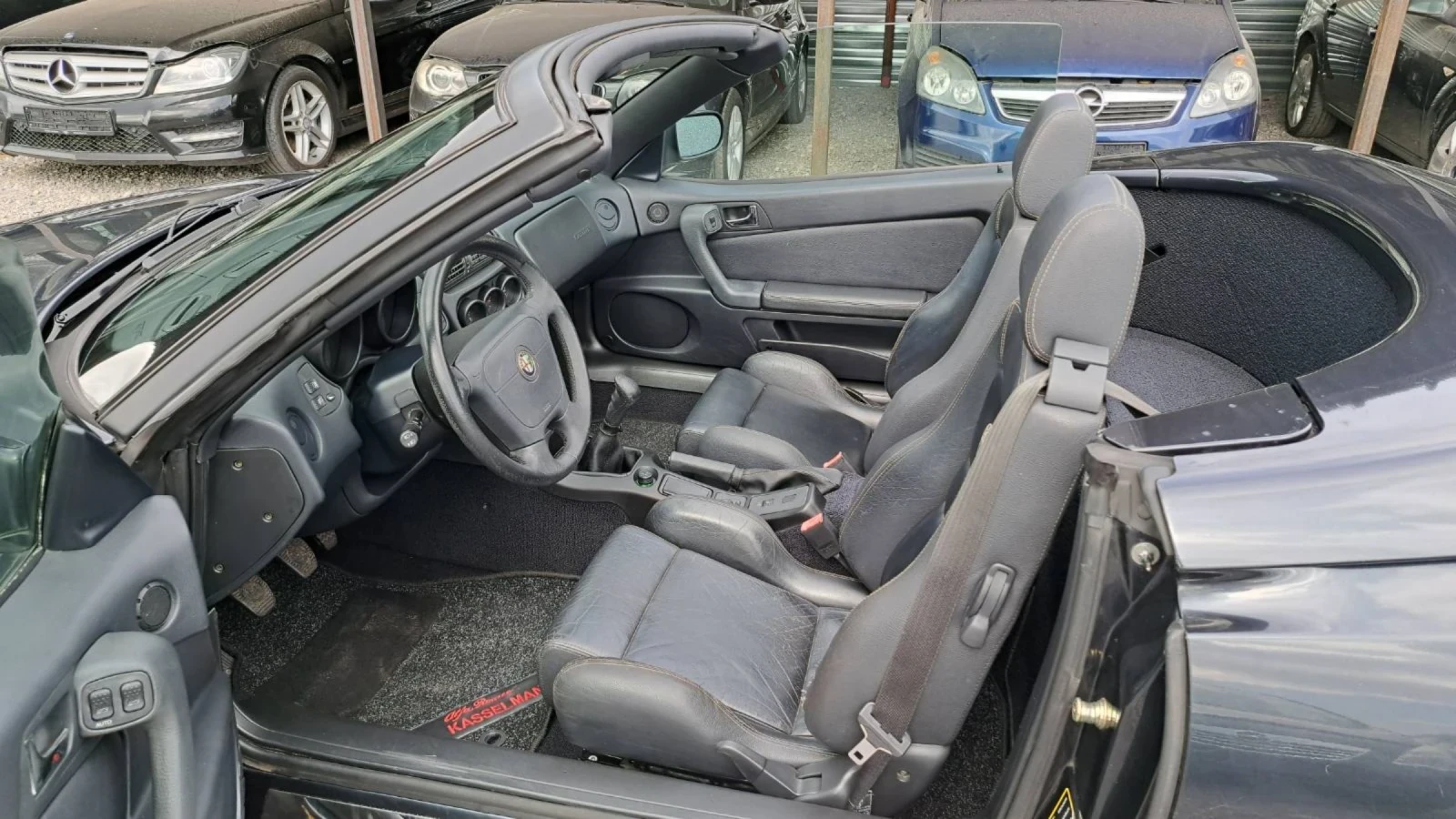 Alfa Romeo Spider 2.0 TWIN SPARK NOV VNOS GERMANY | Mobile.bg — изображение 13