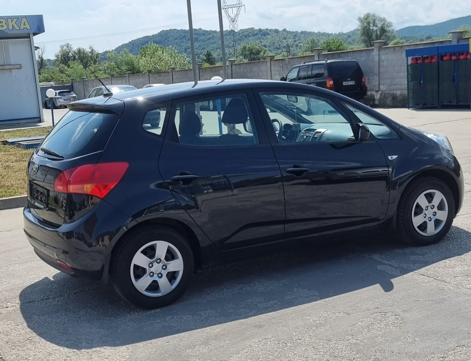 Kia Venga 1.4i 90к.с. Швейцария - изображение 5